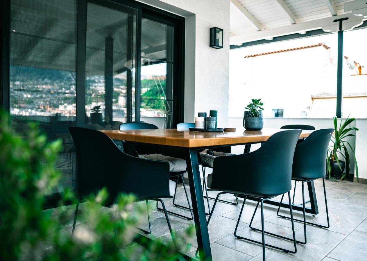 Novi'S Luxury Apartment 1 Gjirokastër Eksteriør bilde